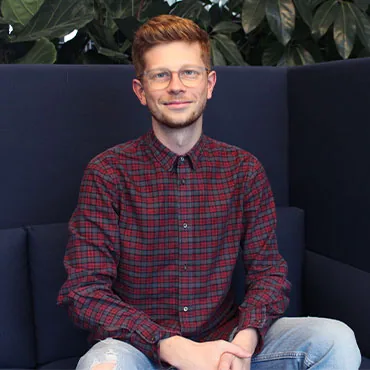 Portrait eines Mitarbeiters des Vertriebsteams von HR factory 